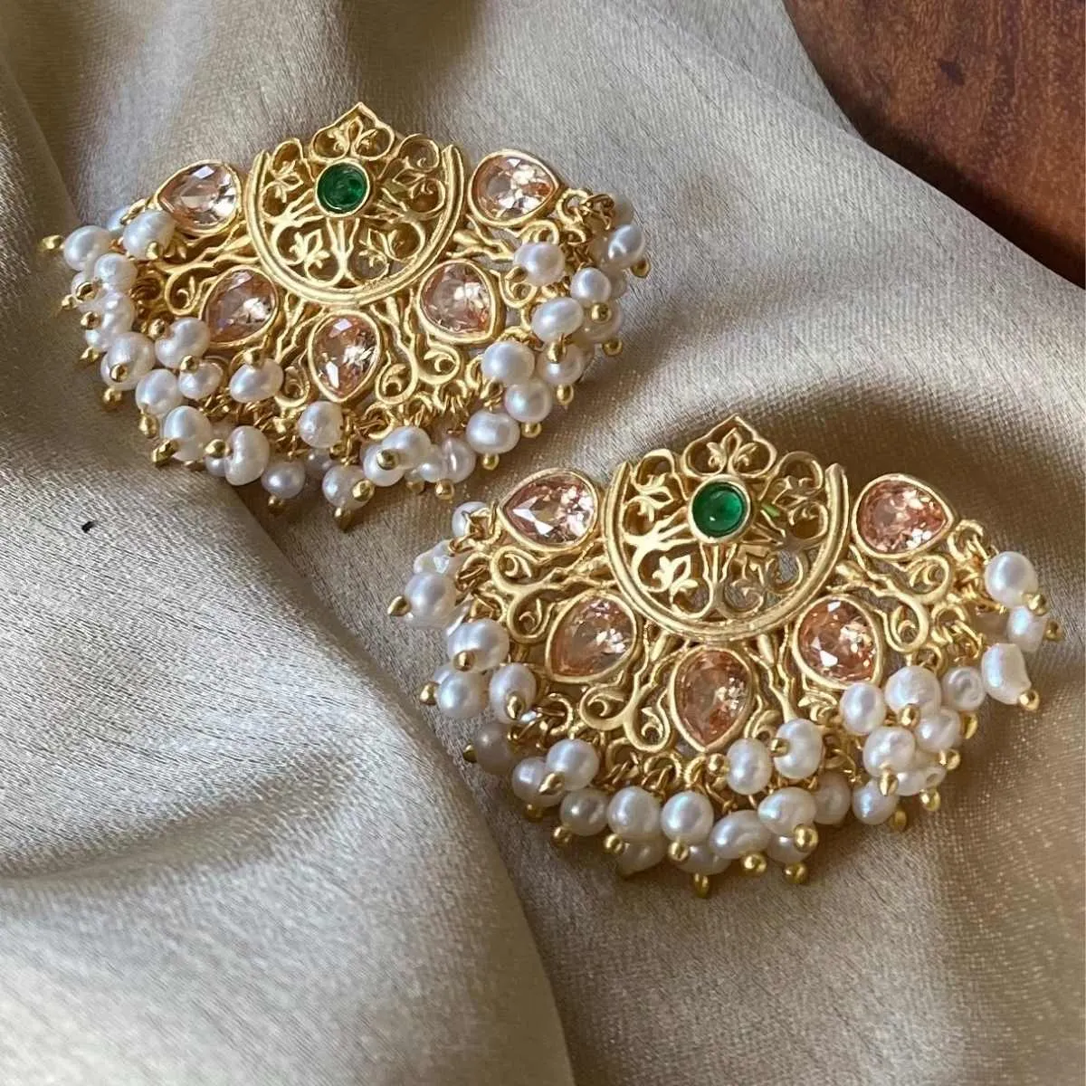 Azra Studs