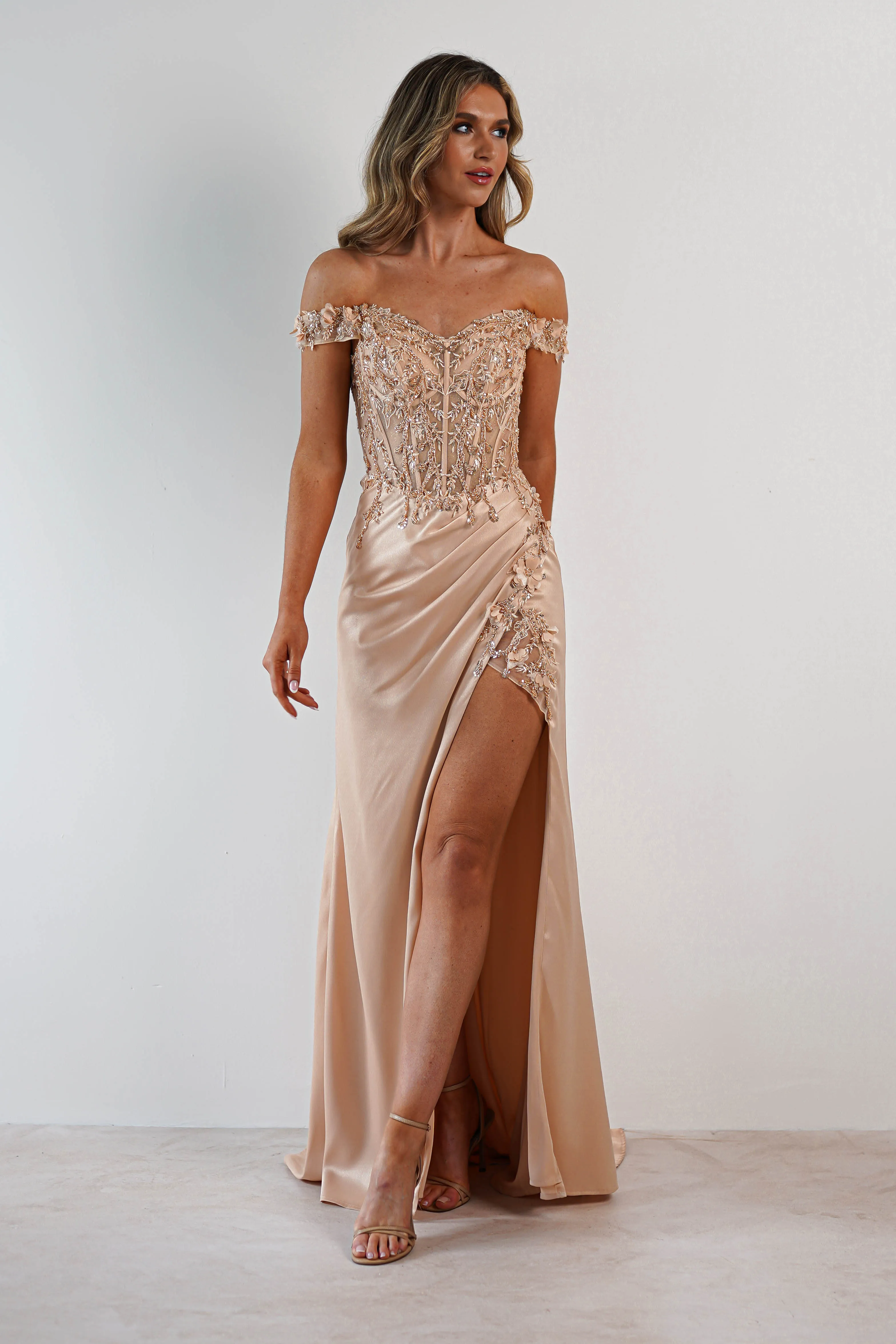 Khacy Embellished Gown | Champagne/Gold